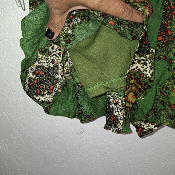 NWT Jodifl Green Halter Top Romper  Size Small - Picture 12 of 14